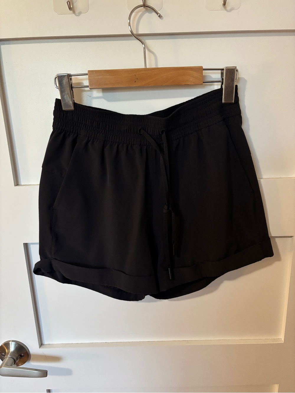 Lululemon Women's Black on the fly Drawstring Casual Shorts